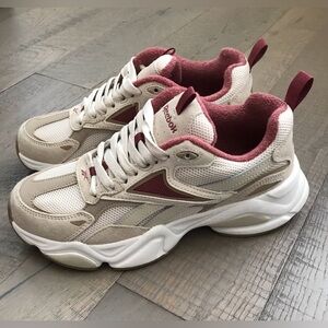 COPY - COPY - Reebok Cross Training Gym Shoes